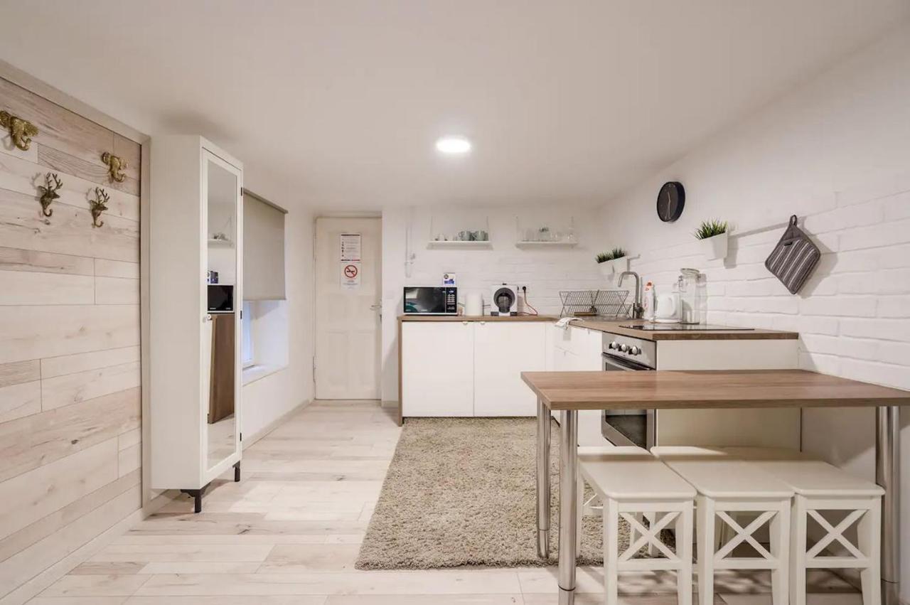 Cosy Cottage - Cheerful Apartment In The Center Budapest Esterno foto